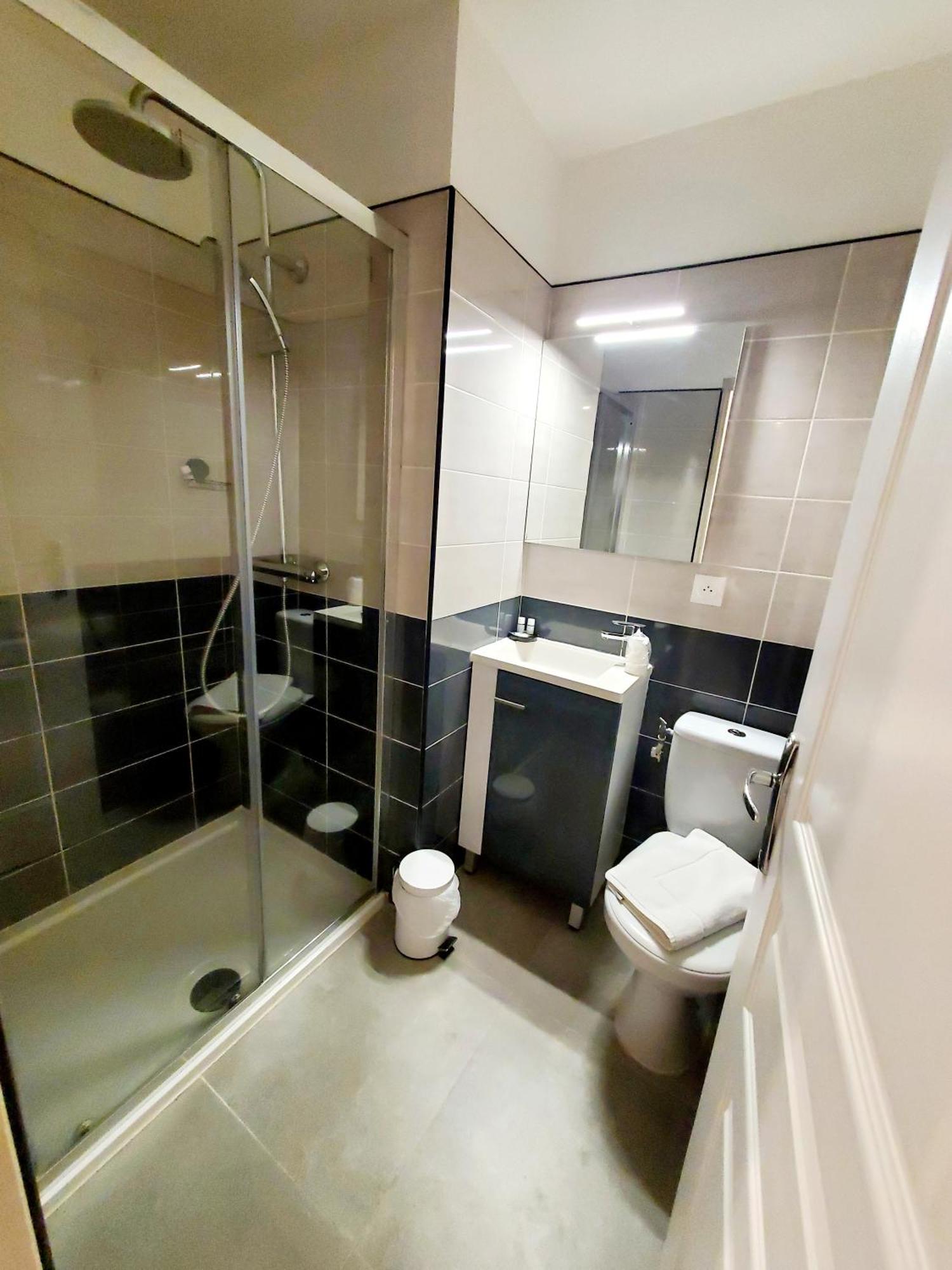 Logis Hotel Belle Etoile 维琪 外观 照片