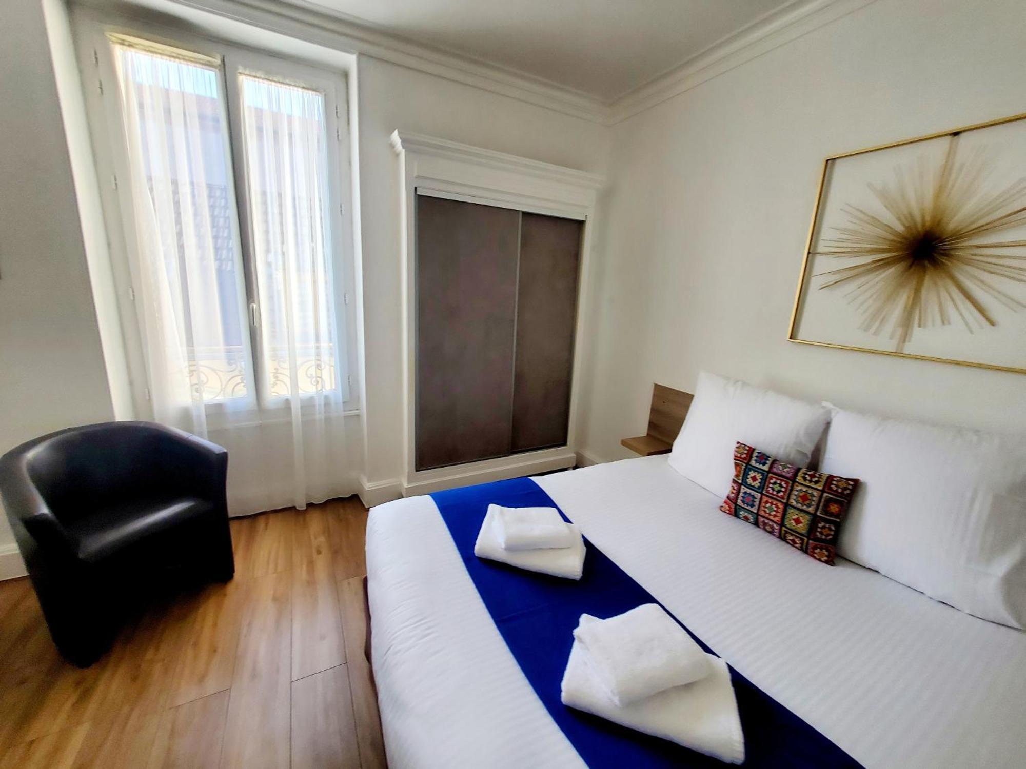 Logis Hotel Belle Etoile 维琪 外观 照片
