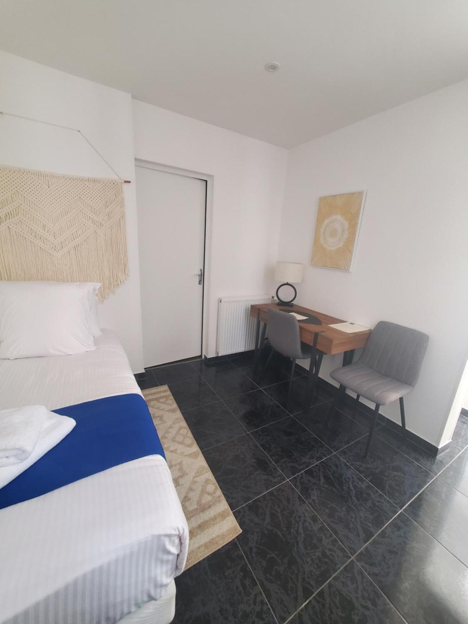 Logis Hotel Belle Etoile 维琪 外观 照片