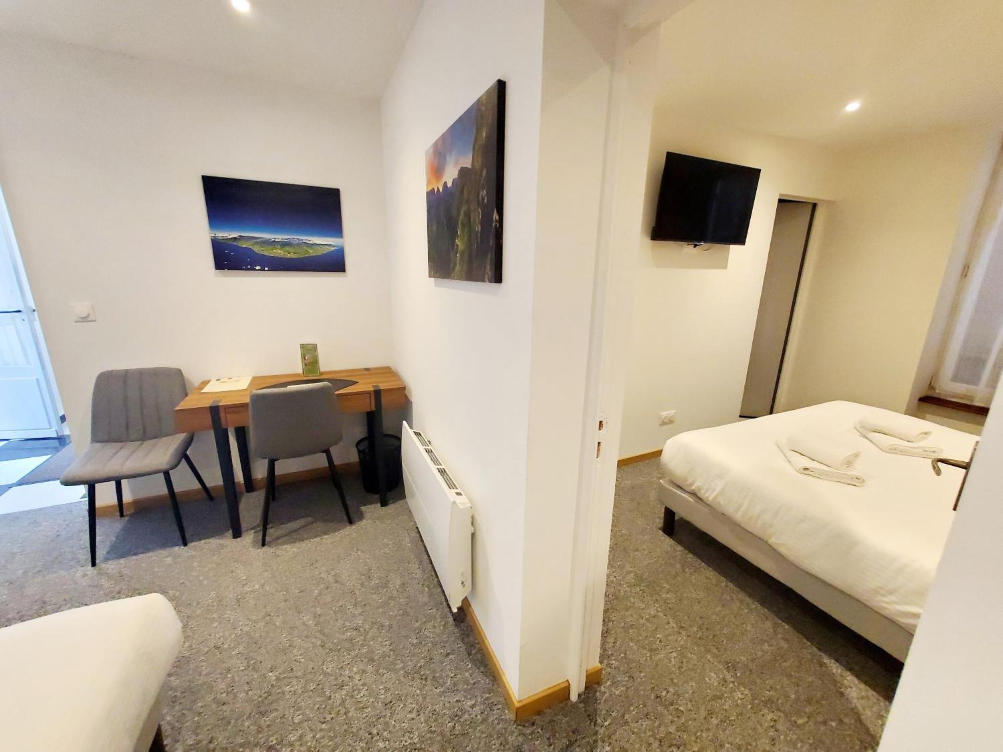 Logis Hotel Belle Etoile 维琪 外观 照片