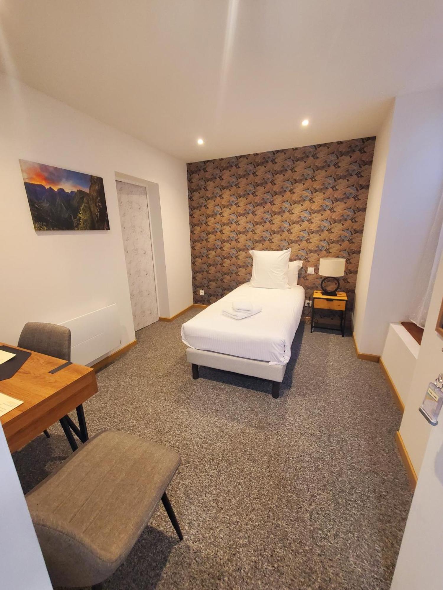 Logis Hotel Belle Etoile 维琪 外观 照片